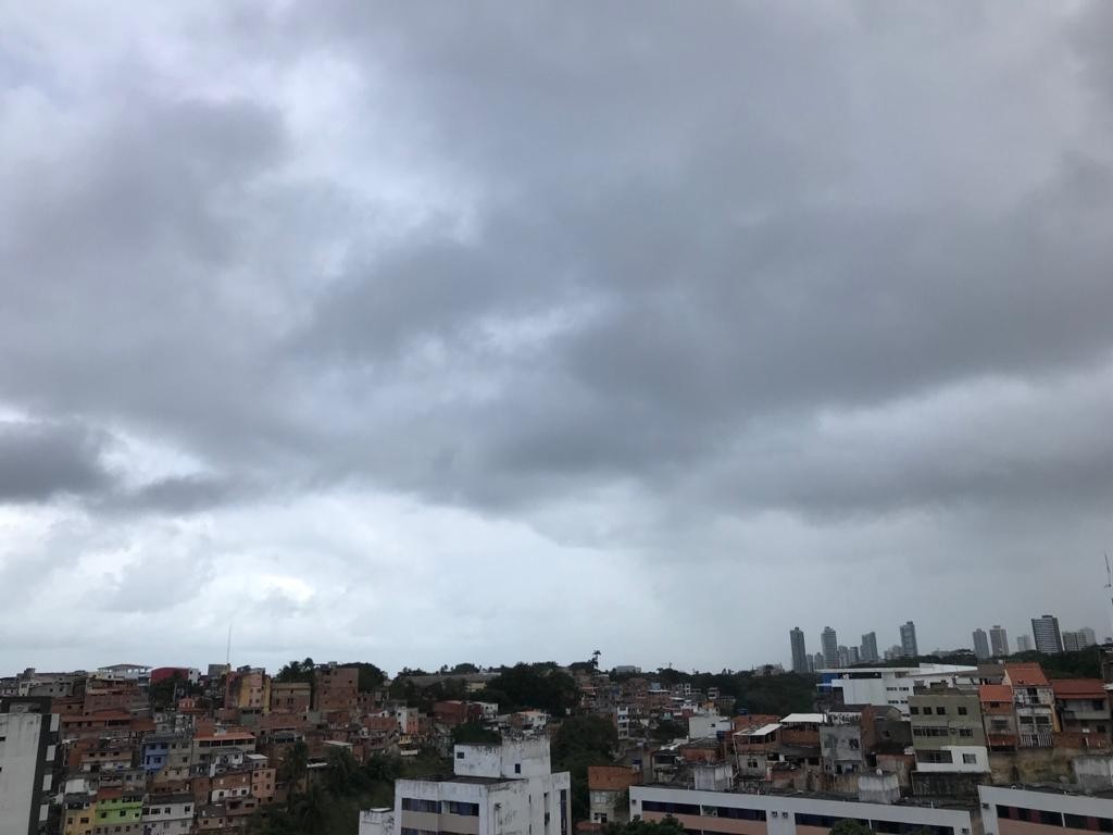 Trovoadas e chuvas isoladas: veja previsão do tempo para Salvador e outras cidades da Bahia neste final de semana
