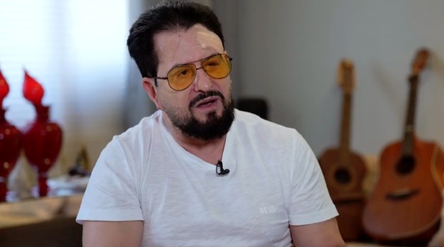 Popstar, profissão de risco? Na era dos megashows, veja tombos de Chris Martin, Dinho Ouro Preto e Lady Gaga