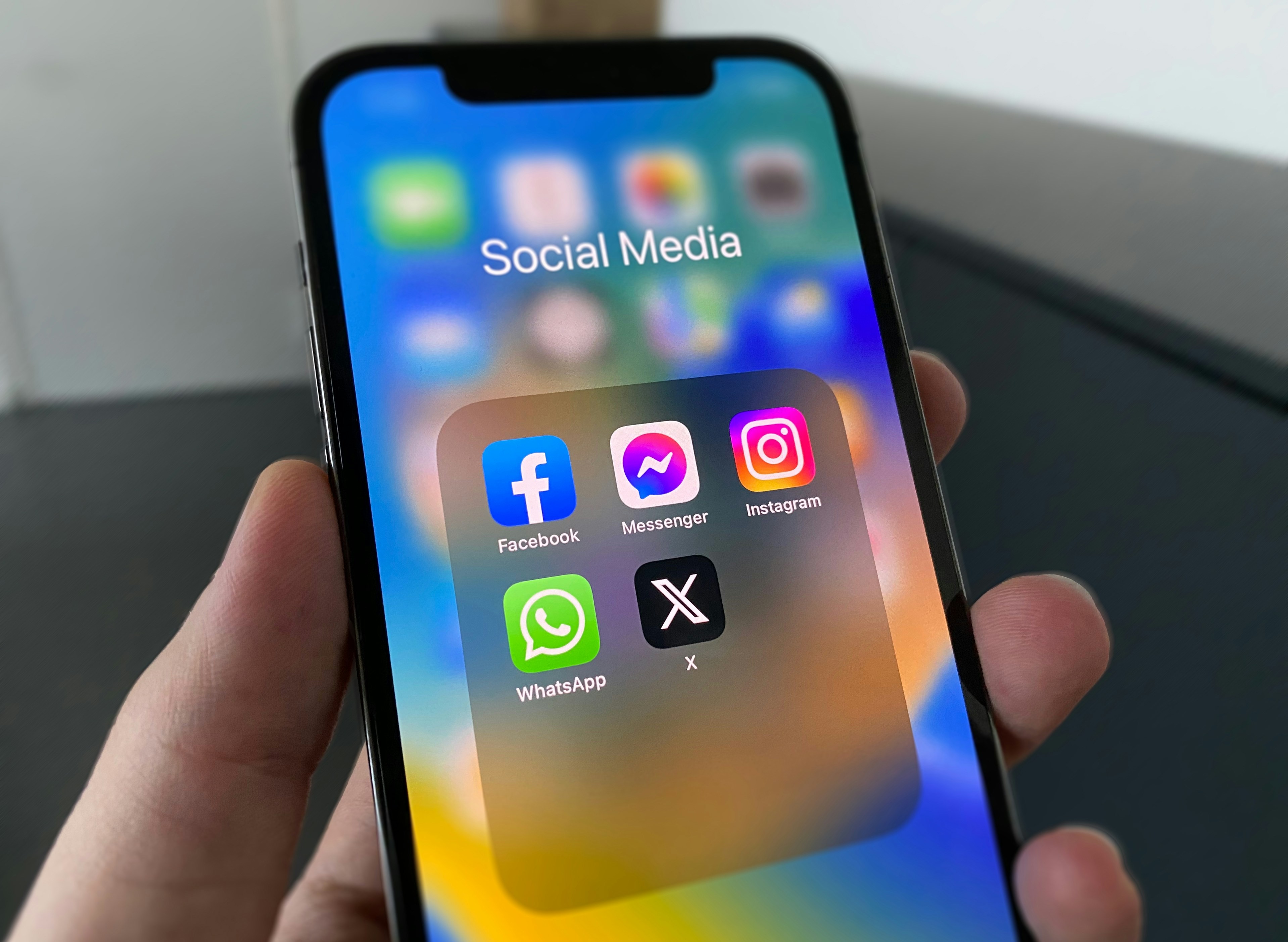 Como excluir conta no Facebook, Instagram, WhatsApp, X e TikTok