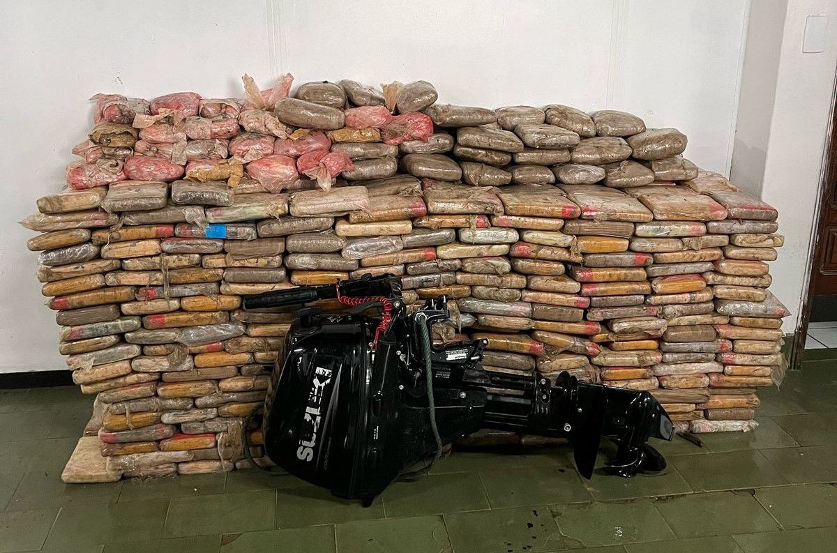 Exército apreende 1 tonelada de skunk em operação na fronteira do Amazonas com a Colômbia
