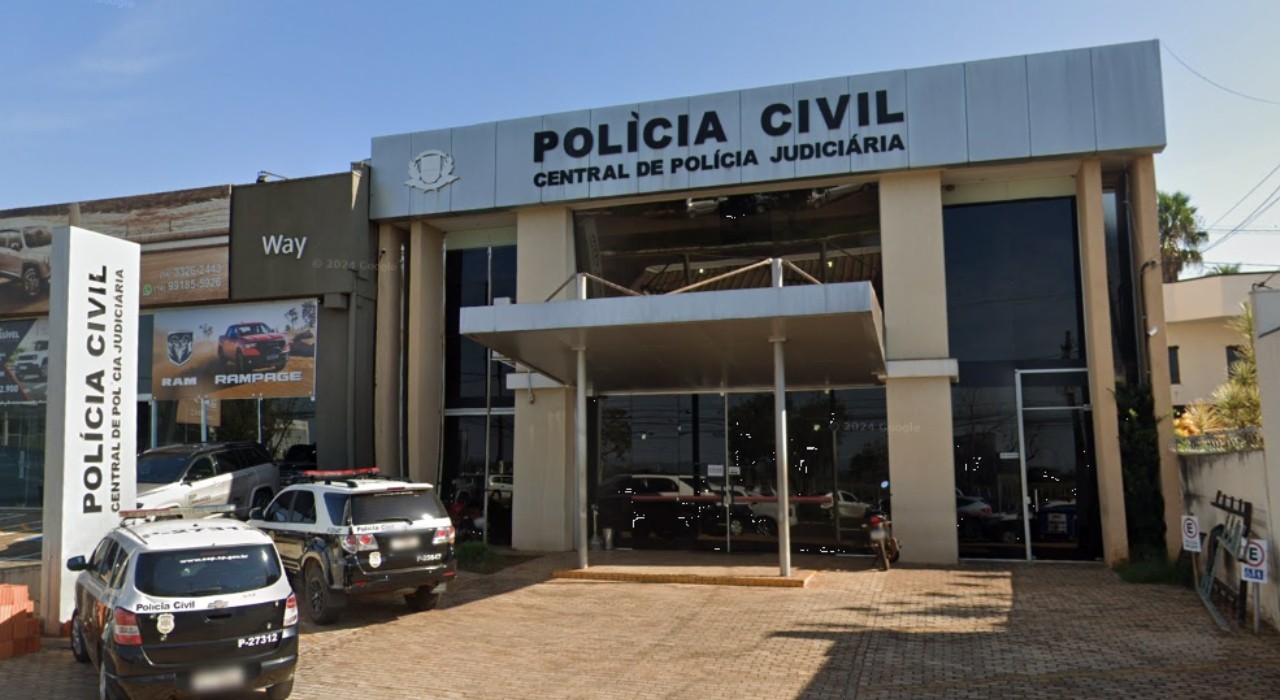Mulher morre após ser golpeada com facão pelo marido em Santa Cruz do Rio Pardo; suspeito foi preso 