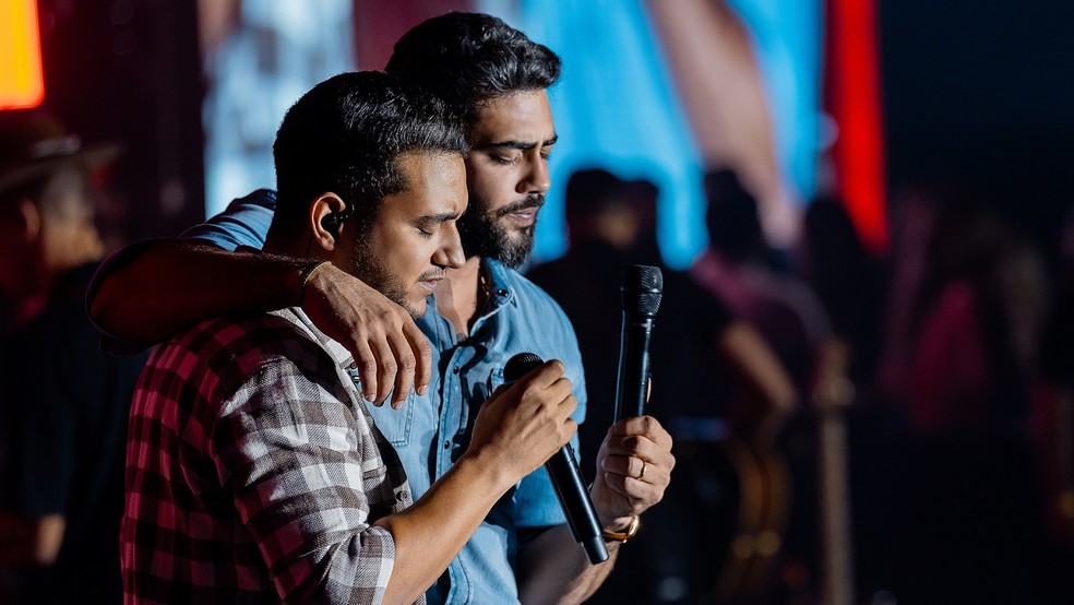 Henrique & Juliano viram os ingressos para o show da dupla no Maracanã, em 3 de janeiro, se esgotarem em pouco mais de um dia — Foto: Randes Filho / Divulgação