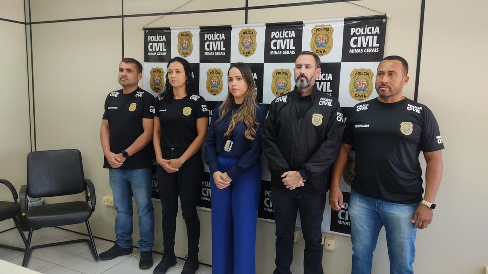 Equipe que participou da coletiva de imprensa — Foto: Polícia Civil