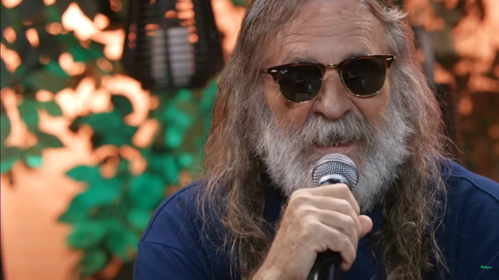 Emanoel Gurgel é empresário de bandas de forró desde os anos 90 — Foto: Reprodução/Youtube/Mastruz com Leite