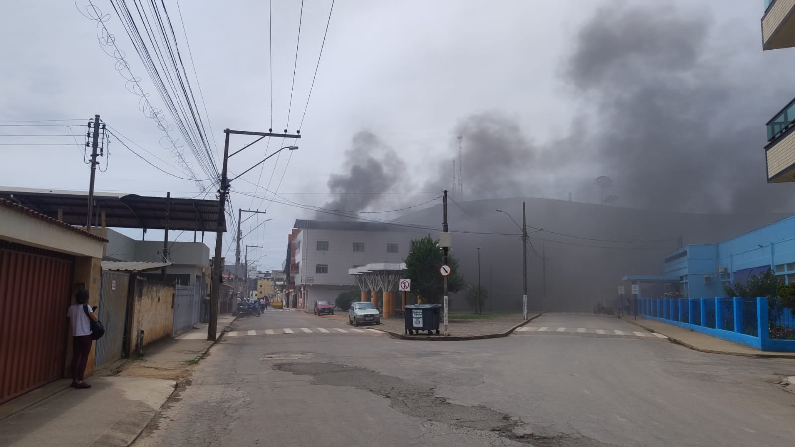 Homem é detido por suspeita de causar incêndio em imóvel, em MG