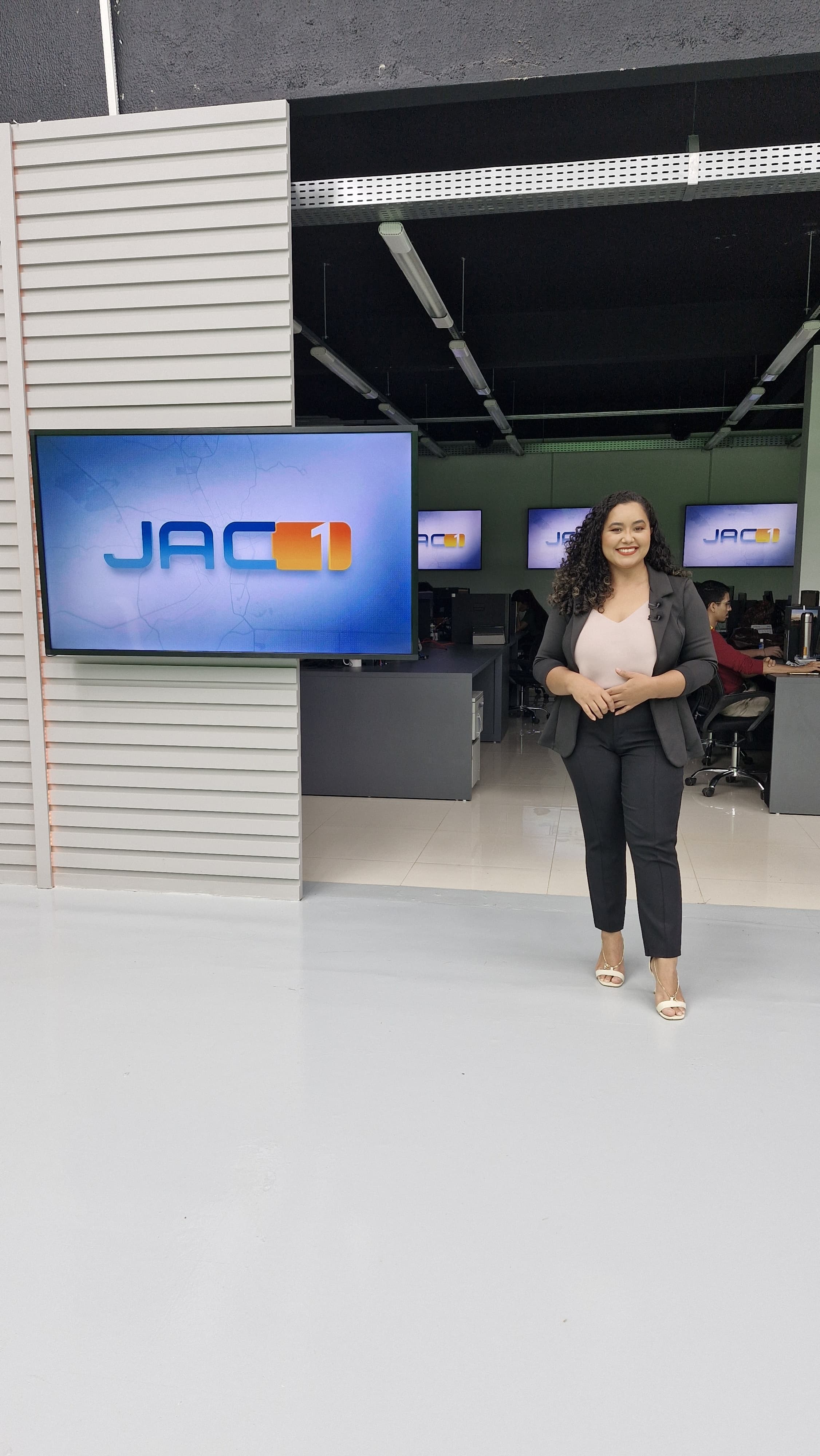 AO VIVO: Assista ao JAC1 com Quésia Melo