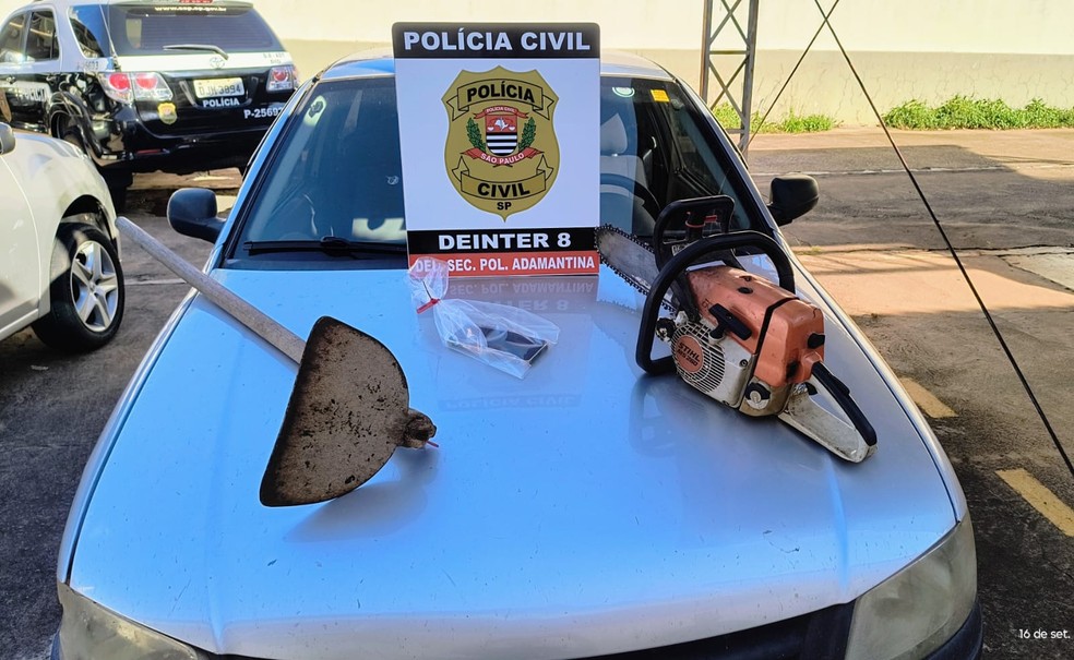 Trio é preso suspeito de cortar e furtar madeira em propriedade rural de Adamantina (SP) — Foto: Reprodução/Polícia Civil