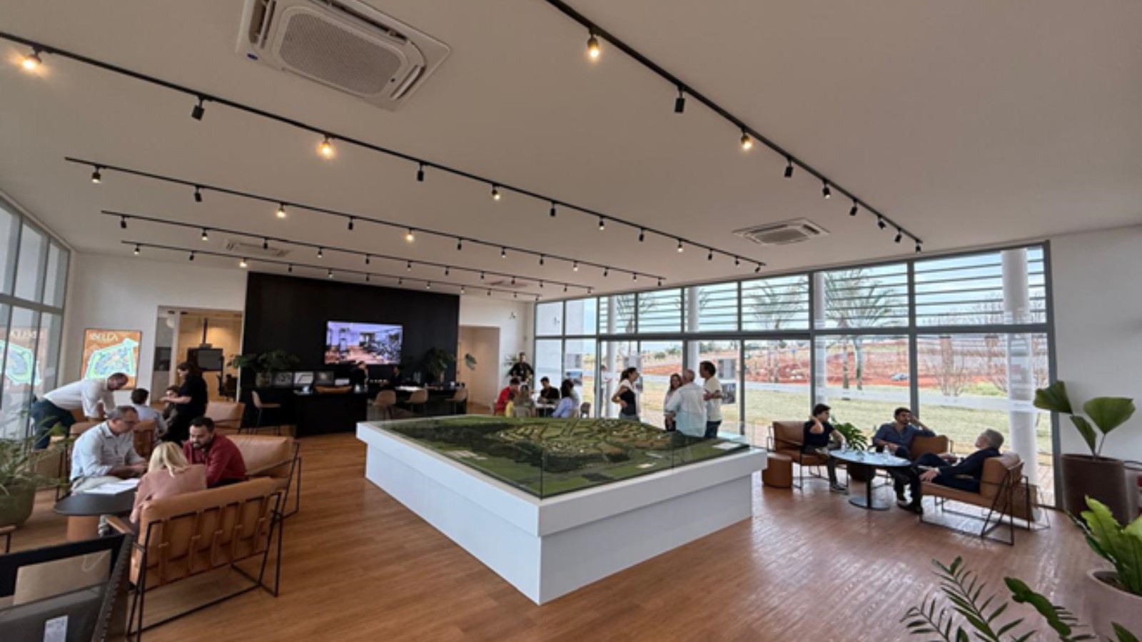 Casa Bella abre portas da unidade decorada no último sábado, em Campinas