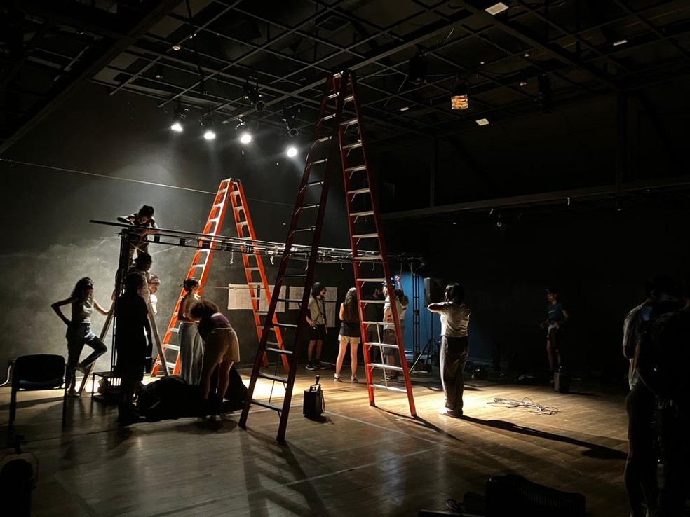 Curso de formação de técnico de luz, som, palco e produção cultural — Foto: Divulgação