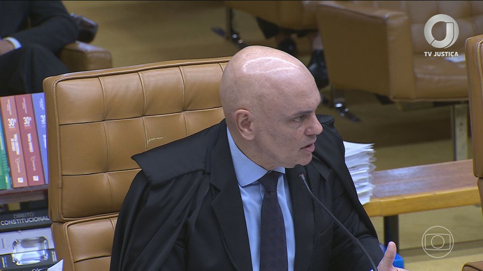 Moraes vota para responsabilizar redes sociais por posts de usuários — Foto: Reprodução/TV Globo