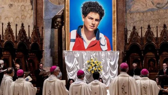 Campo Grande cancela cerimônias a Carlo Acutis, 1º santo 'millenial' - Foto: (Getty Images via BBC)