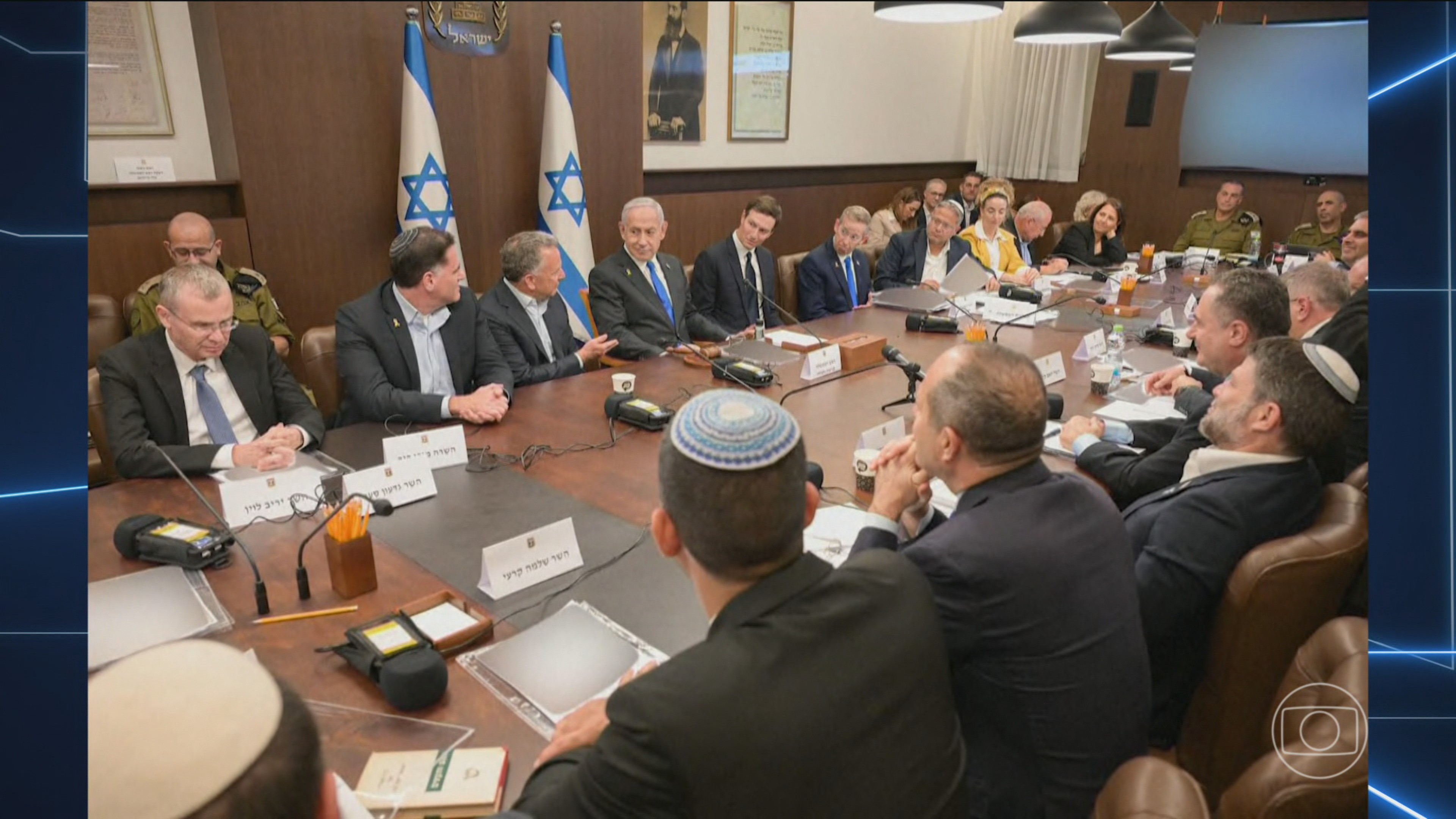 Israel e grupo terrorista Hamas aceitam implementar primeira etapa do plano de paz proposto pelos EUA