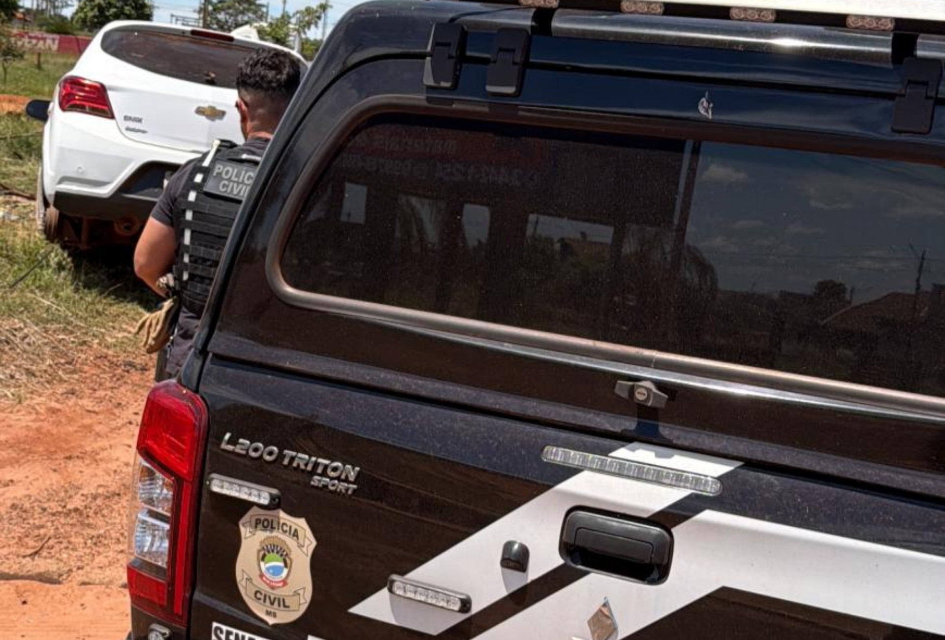 Professor é brutalmente atacado e tem carro roubado em MS