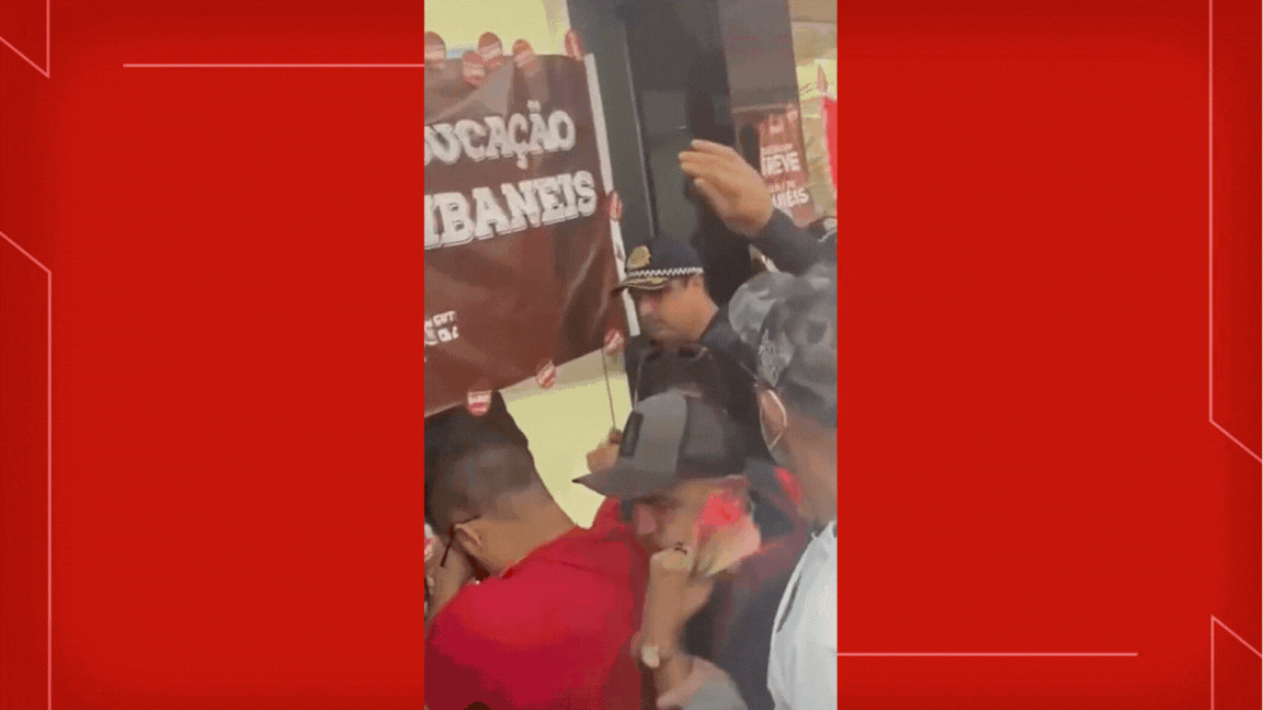 MP pede que Corregedoria da PM apure uso de spray de pimenta para controlar ato de professores no DF
