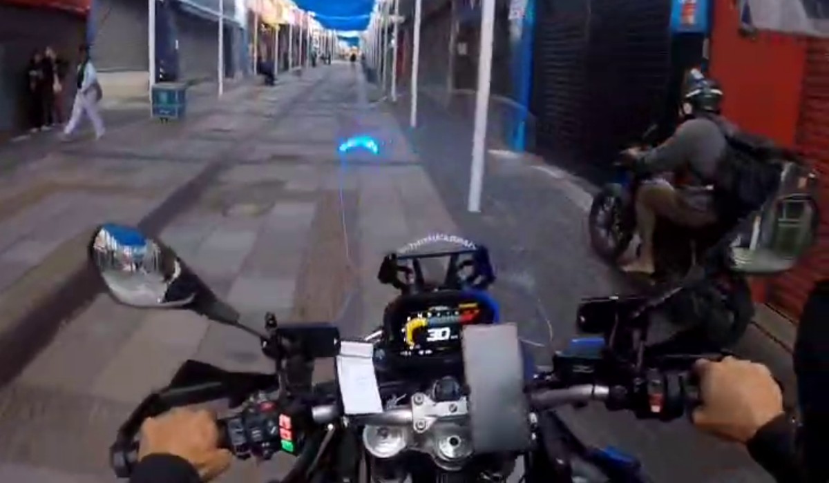 VÍDEO: fuga no Centro de Campinas termina com três atropelados e motociclista preso