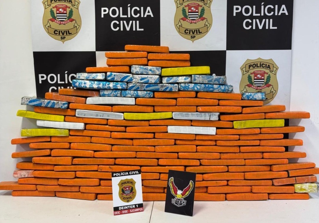 Polícia Civil apreende quase 70 kg de maconha em São José dos Campos, SP