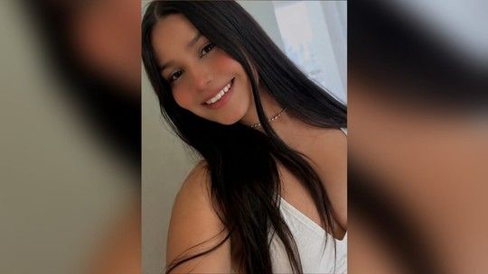Estudante é encontrada morta em pátio de condomínio onde morava com namorado