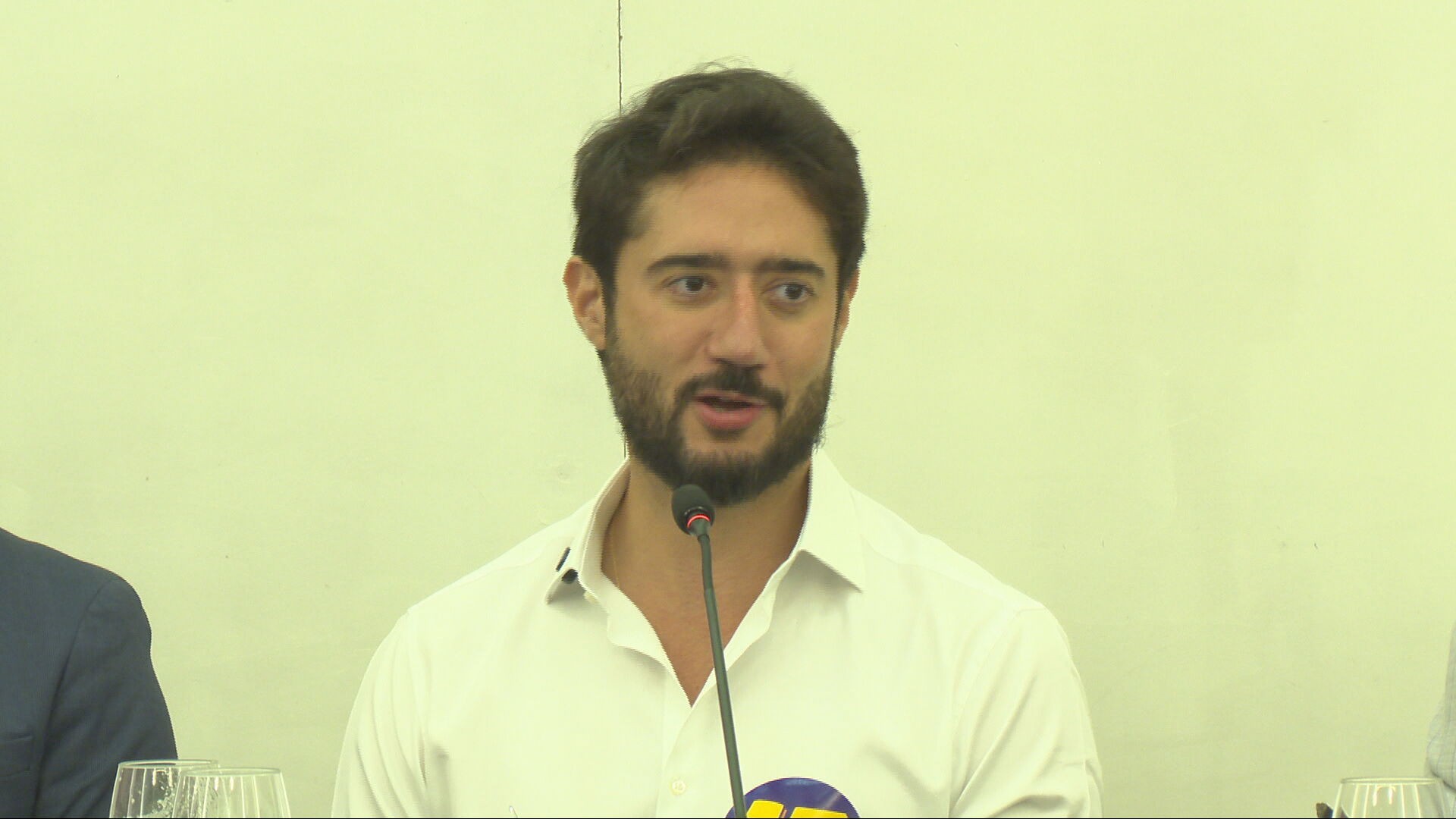 Gabriel propõe mudanças para facilitar desenvolvimento do comércio