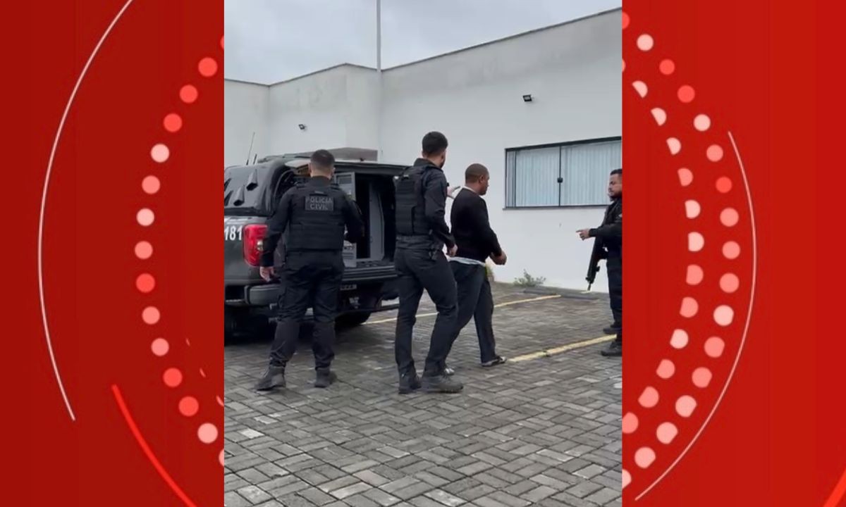 Homem suspeito de ameaçar a própria mãe é preso em flagrante por posse ilegal de arma na Bahia