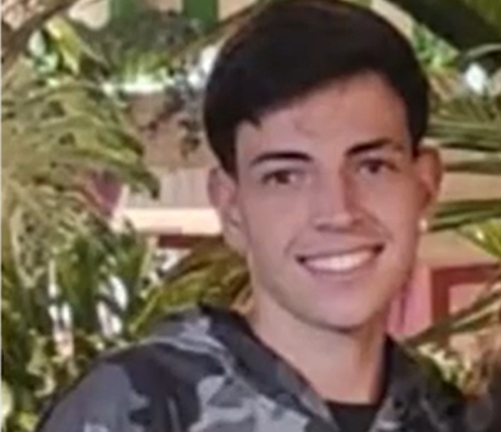 Jovem foi visto pela última vez na segunda-feira (31) — Foto: Redes sociais