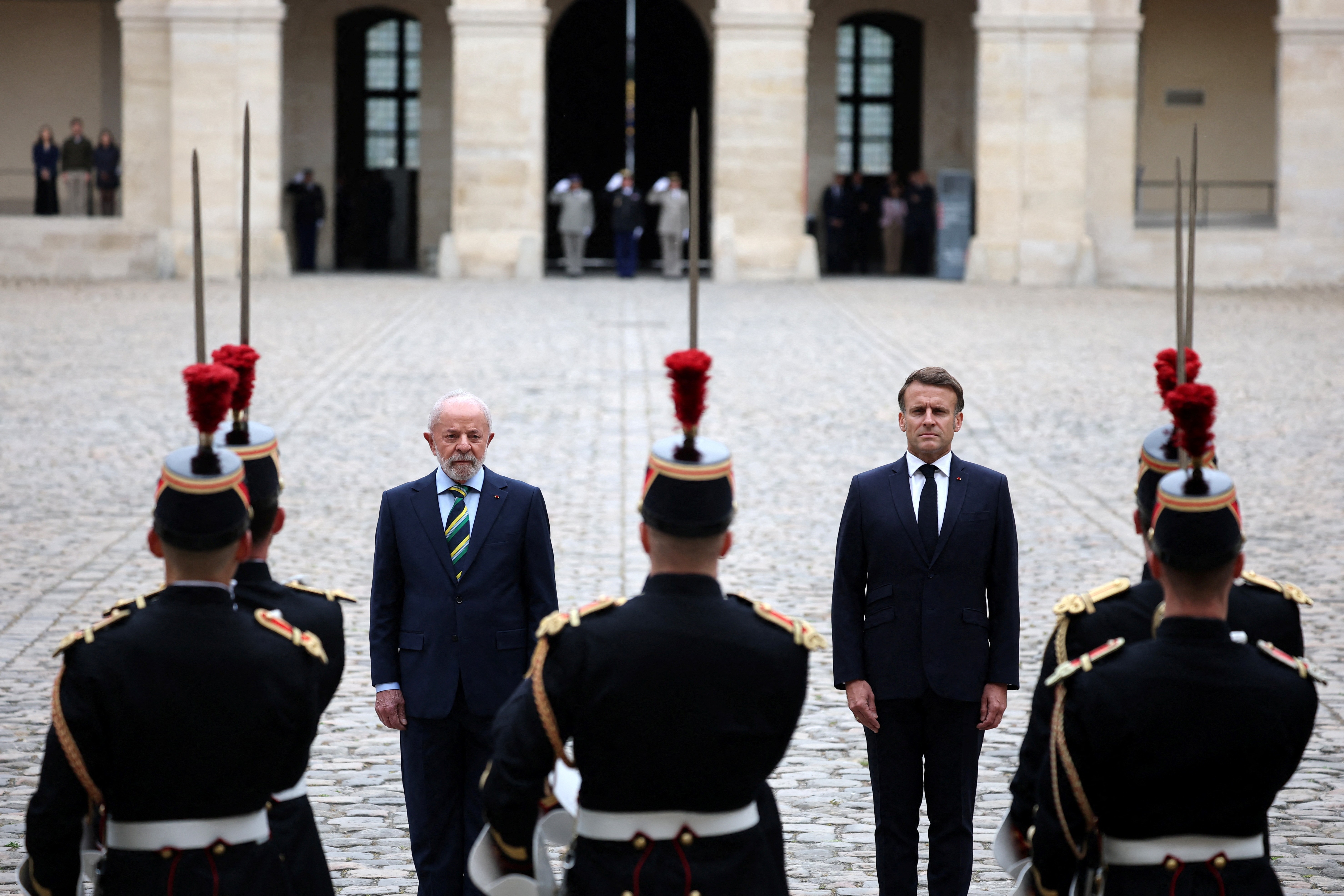 Em Paris, Lula almoça com Macron nesta quinta; COP30 e acordo Mercosul-UE estão na pauta