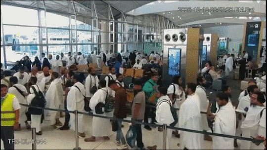 VÍDEO: míssil Houthi atinge terminal de aeroporto na Arábia Saudita