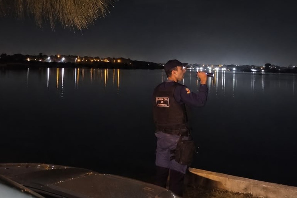 Fiscalização apreende peixes vivos e equipamento de pesca durante defeso na Laguna de Araruama