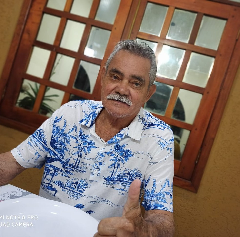 Romildo Magalhães, ex-governador do Acre, está internado na UTI do Hospital Santa Juliana — Foto: Arquivo pessoal