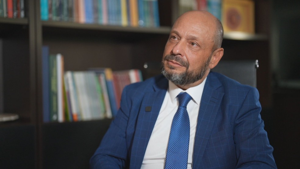 O novo presidente do INSS, Gilberto Waller, em entrevista à GloboNews — Foto: Reprodução