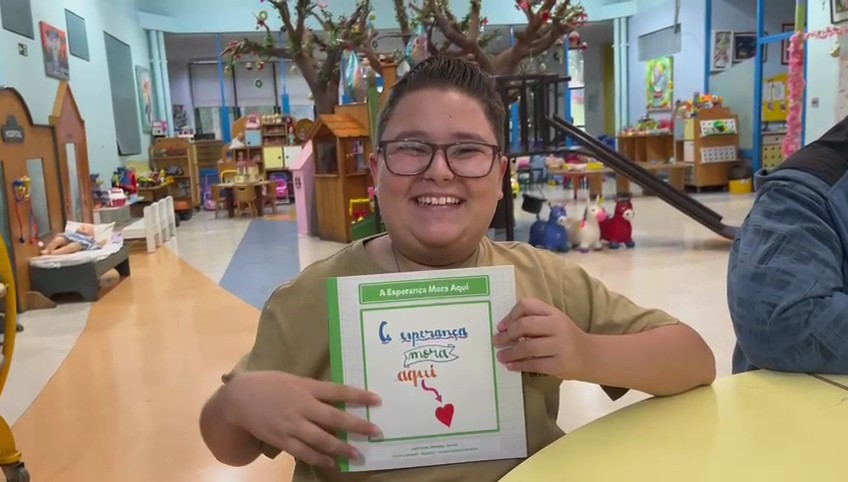 Pacientes de hospital oncológico infantil lançam livro de poesia sobre esperança: 'Transformar tristeza em alegria'