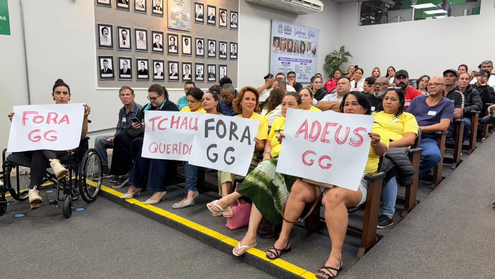 Sessão que resultou na cassação do prefeito de Ourinhos durou mais de 11 horas — Foto: Filipe Zampoli/TV TEM