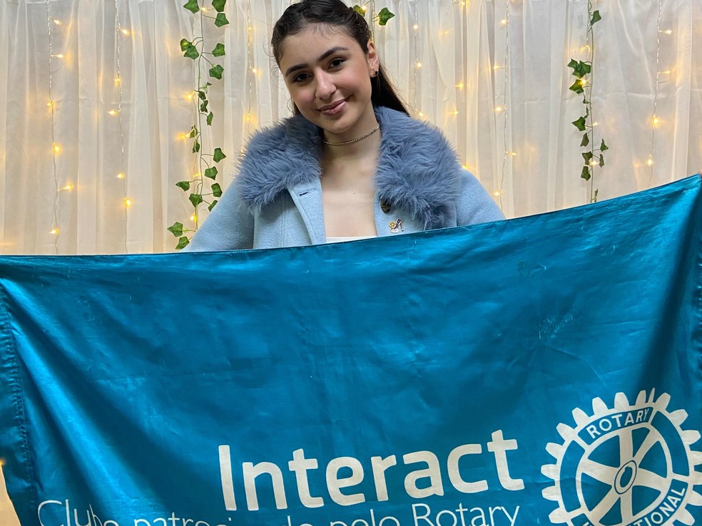 Mariana Chaves, gaúcha que conquistou vaga com bolsa integral em Harvard, participou como voluntária do Interact Club — Foto: Arquivo pessoal