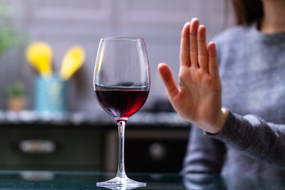 ‘Dry January’: como a prática de parar de beber no início do ano pode impactar a saúde — Foto: Adobe Stock