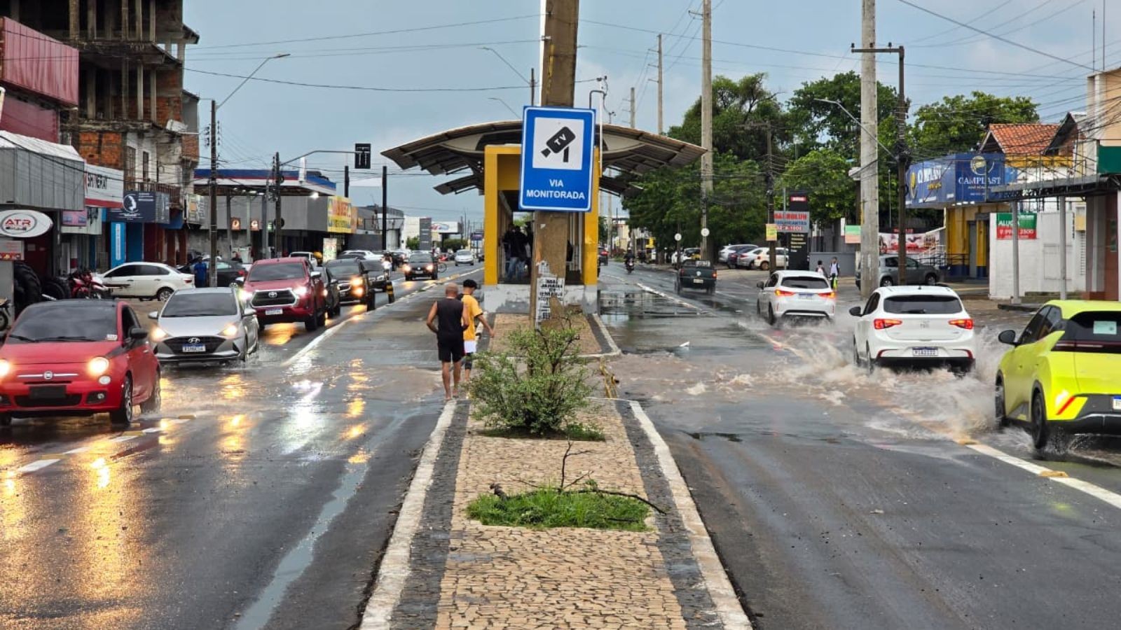 Chuva e risco de alagamento: veja como fica o tempo no feriado de Tiradentes no PI