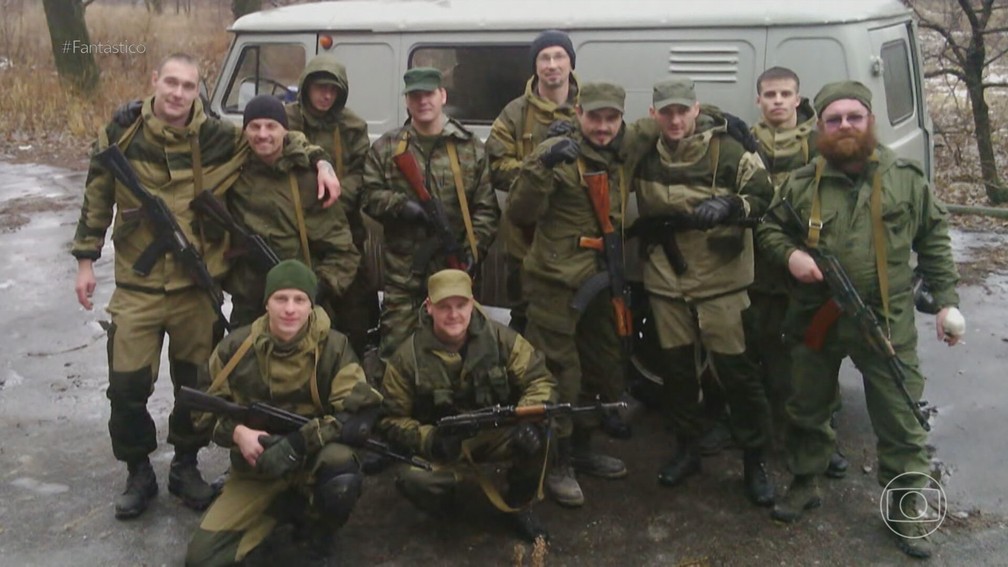 Grupo Wagner surgiu em um acampamento, ao lado da Inteligência Russa — Foto: TV Globo/Reprodução