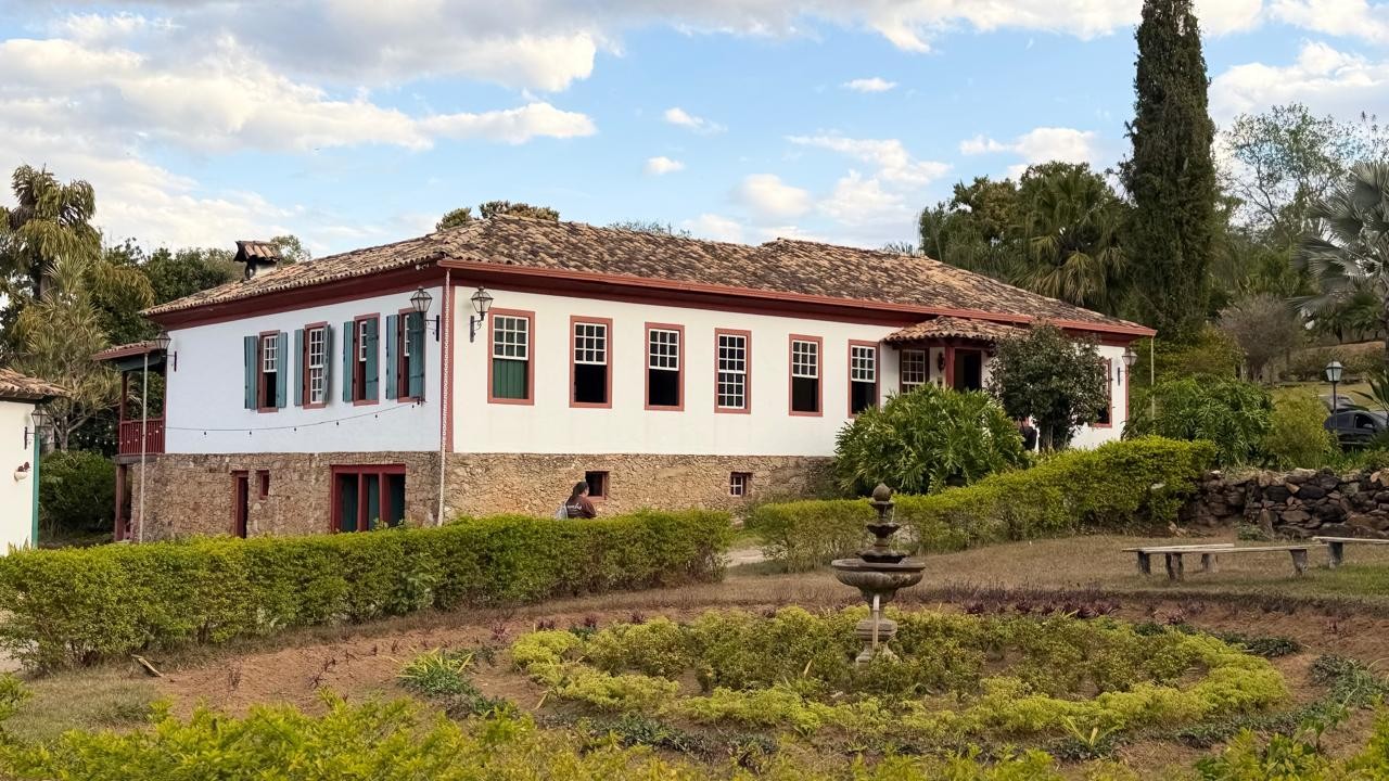 Antiga senzala em fazenda de Itapecerica vira memorial que preserva a história de vítimas da escravidão