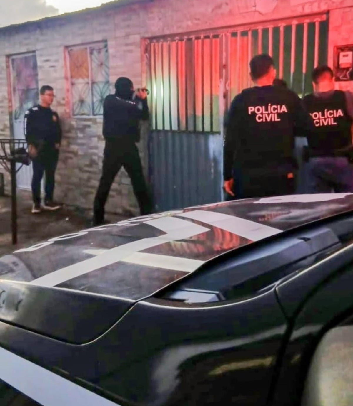 Polícia realiza operação contra roubo, tráfico, homicídio e estupro em Maceió e no interior; acusados foram presos 