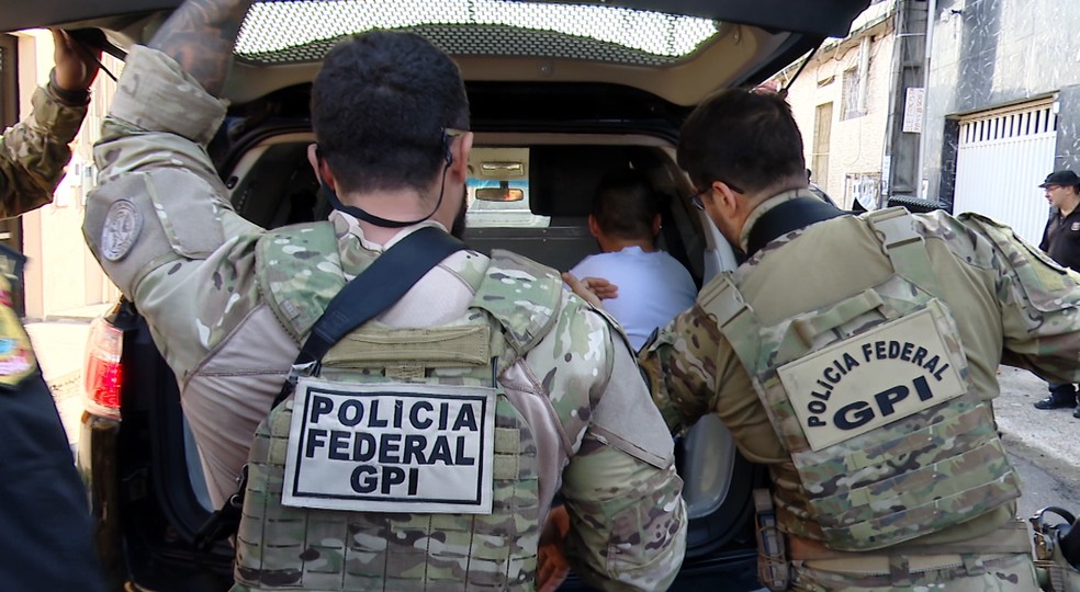 Advogados foram presos durante operação em Manaus na manhã desta quinta-feira (6). — Foto: Rede Amazônica