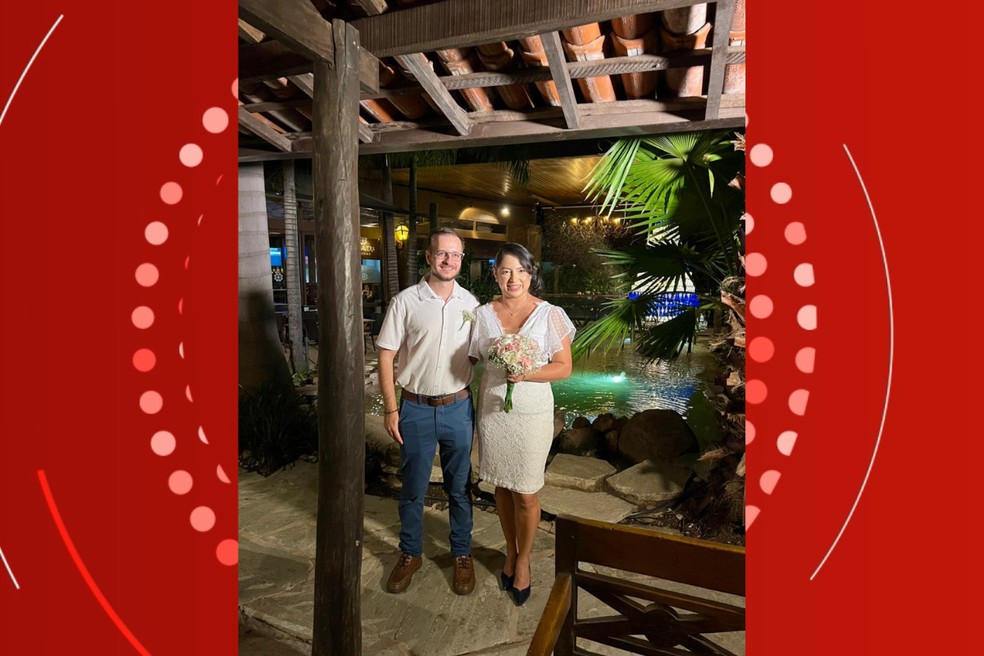 Cecília Lozano de la Roza em comemoração após casar em Cuiabá — Foto: Arquivo pessoal