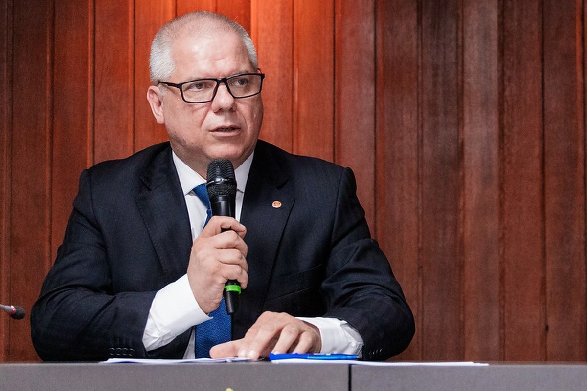 Quem é Alessandro Stefanutto, presidente do INSS que foi afastado após operação que apura desvios de R$ 6 bilhões em benefícios