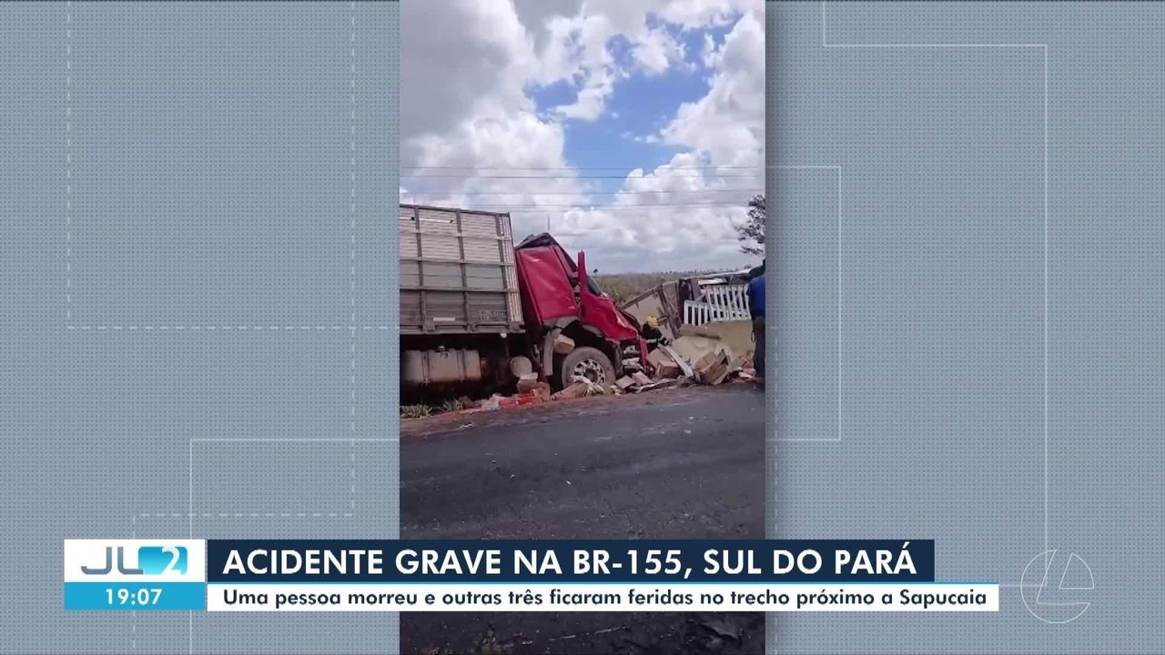 Colisão entre três caminhões na BR-155 deixa motorista morto e três feridos em Sapucaia, no Pará