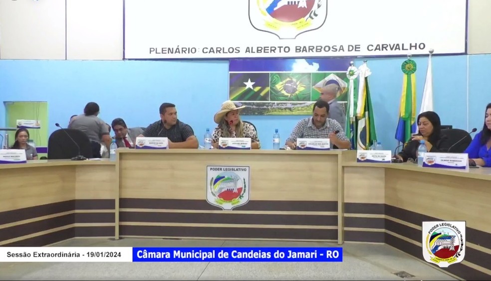Em sessão, vereadores aprovam novas eleições em Candeias do Jamari, RO — Foto: Redes Sociais/Reprodução