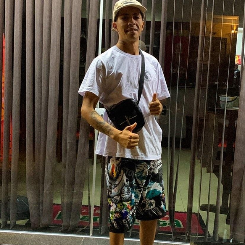 Corpo de funcionário que morreu esmagado por elevador de carga em pizzaria é sepultado em Sorocaba