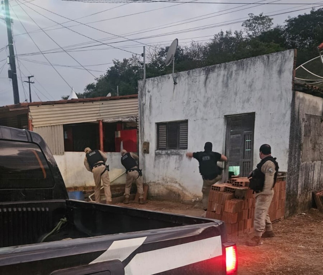 Operação cumpre mandados contra suspeitos de atividades criminosas no Brejo da Paraíba