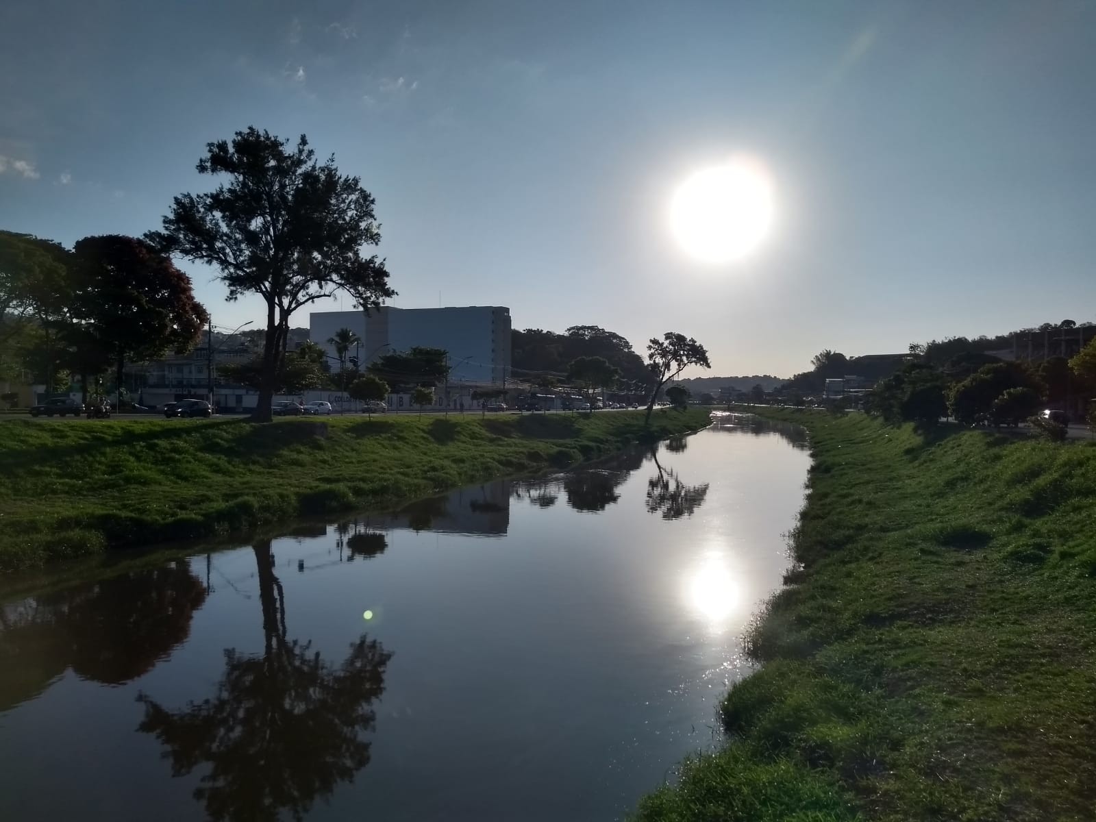 Calorão: Juiz de Fora tem segundo dia mais quente do ano; máxima em Muriaé passou dos 37 ºC