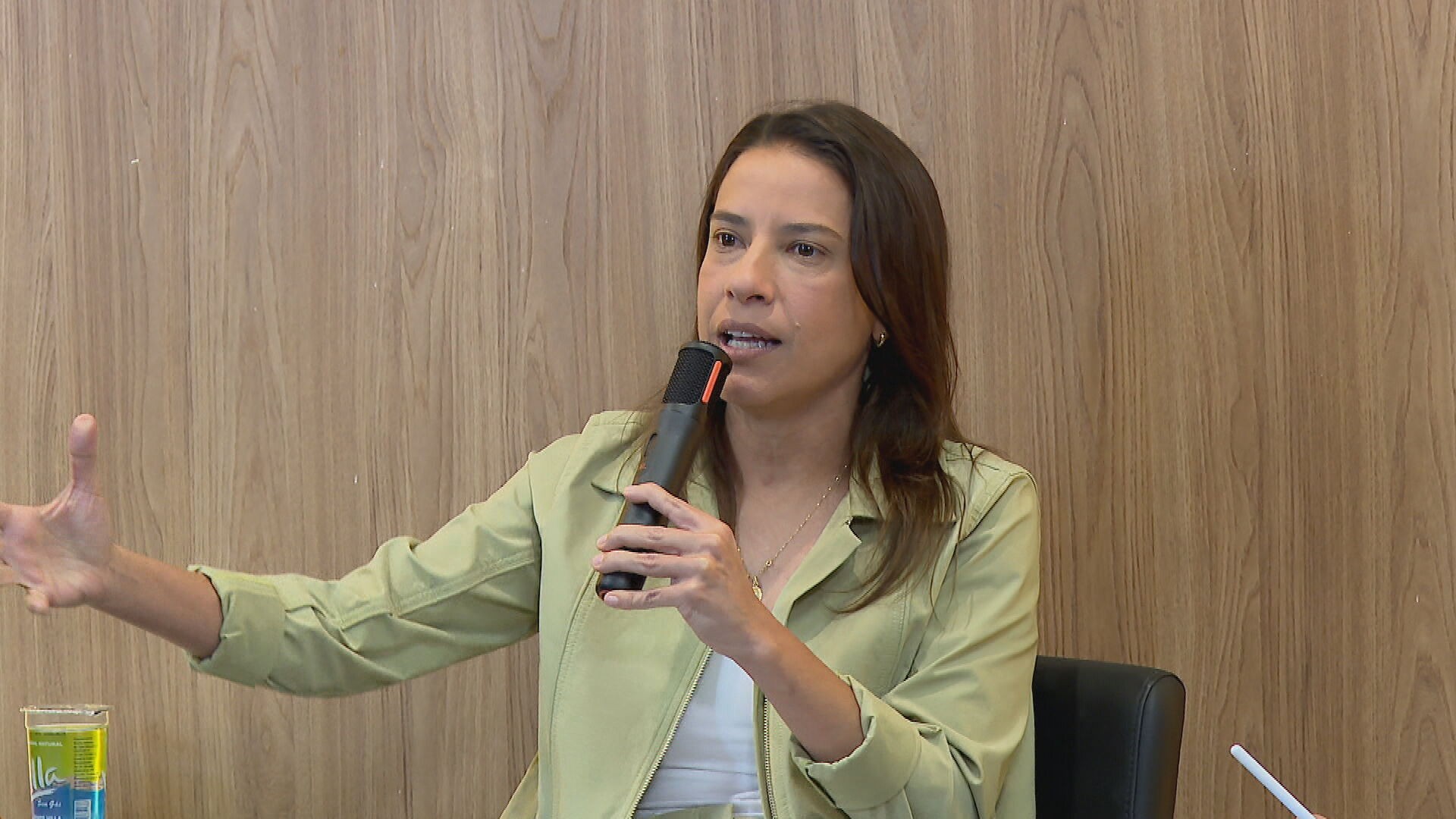 Raquel Lyra promete descentralizar atendimento de saúde e construir novos hospitais no interior