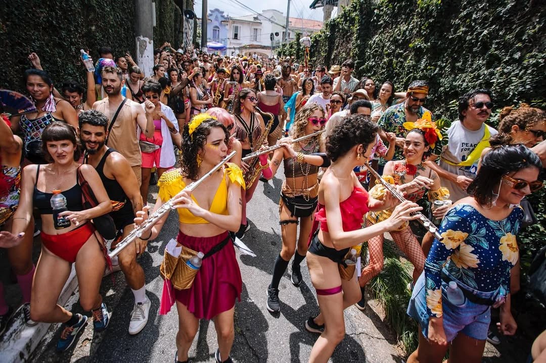 que-delicia-que-foi-o-ultimo-sabado-a-gente-ja-ta-morrendo-de-saudades.-mas-o-pra-quem-perdeu-ou-pra-quem-ficou-com-gostinho-de-quero-mais-vamos-estar-essa-sexta-no-mundopensante.-bora-la-horario-22h-1-.jpg
