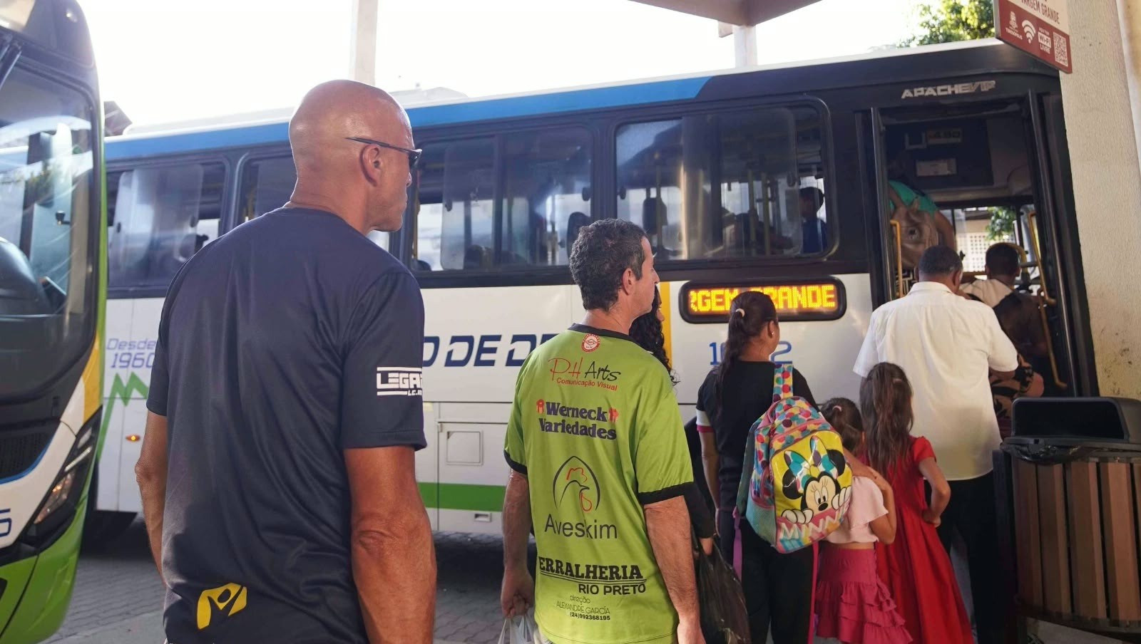 Ônibus terão horários de dia útil e tarifa zero no domingo de eleições em Teresópolis