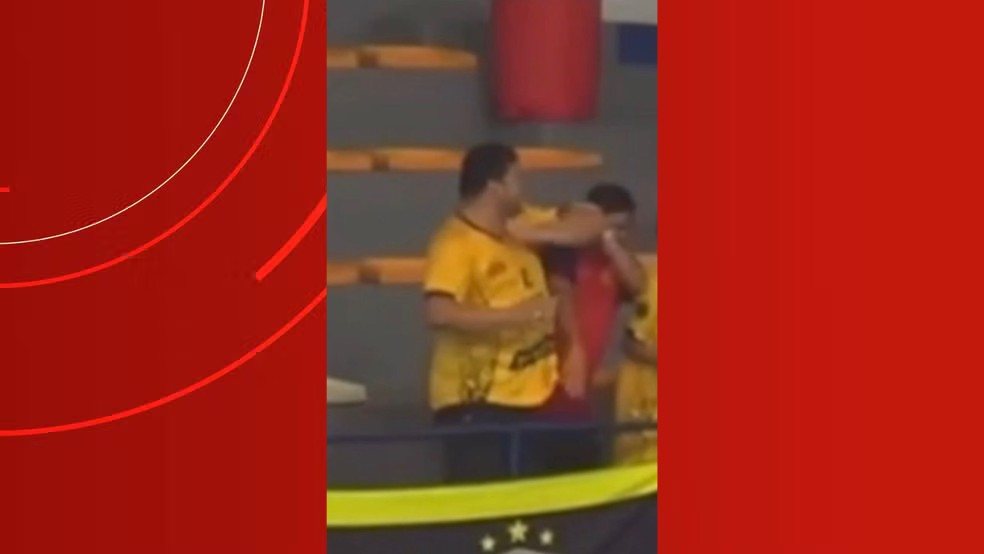 Confusão com agressão em jogo do 'Barezinho de Futsal' é investigada pela federação no AM; VÍDEO