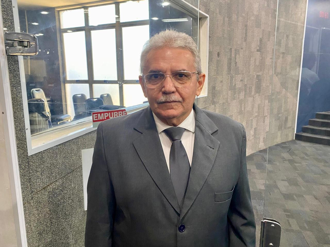 Ex-presidente da Arsete é o primeiro a depor na CPI da Águas de Teresina